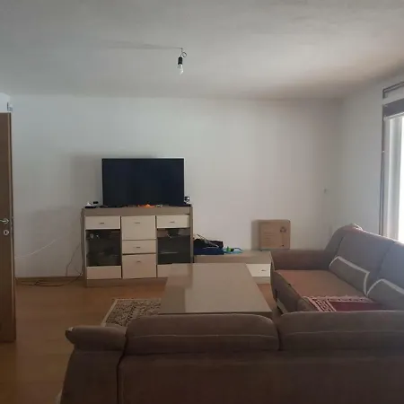 Vila Isa *